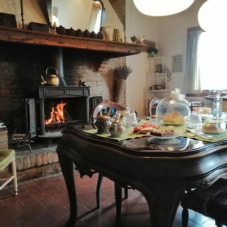 Corte Di Maggio B&B Country House Imola Luaran gambar