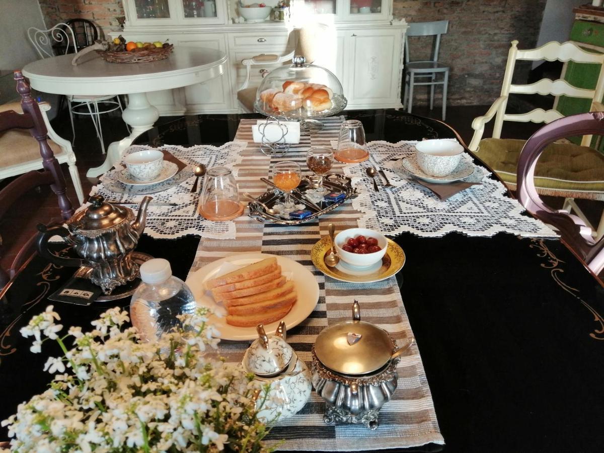 Corte Di Maggio B&B Country House Imola Luaran gambar