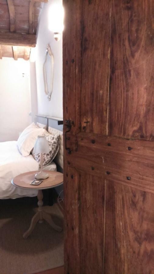 Corte Di Maggio B&B Country House Imola Luaran gambar
